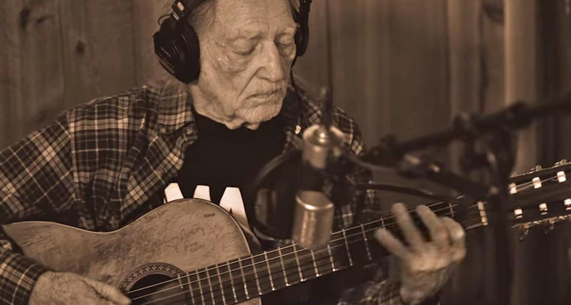 New Poignant Song from Willie Nelson: 'Last Man Standing'